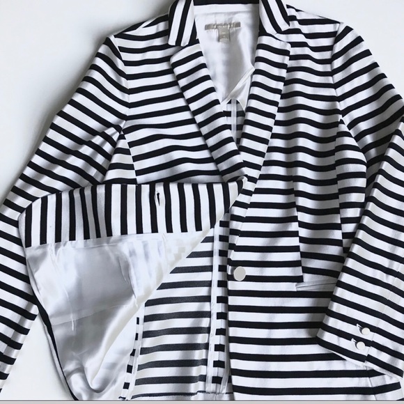 🌿Banana Republic Blazer - Picture 4 of 8